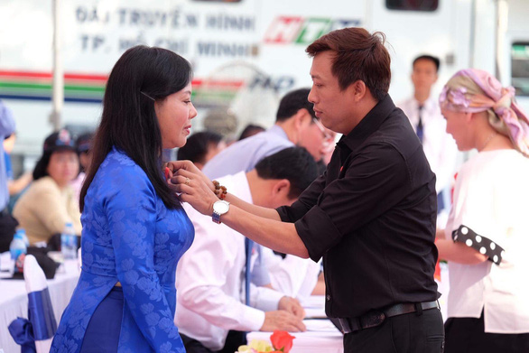 Nguyễn Anh Phong: Tôi muốn giơ tay ra với người nhiễm HIV/AIDS